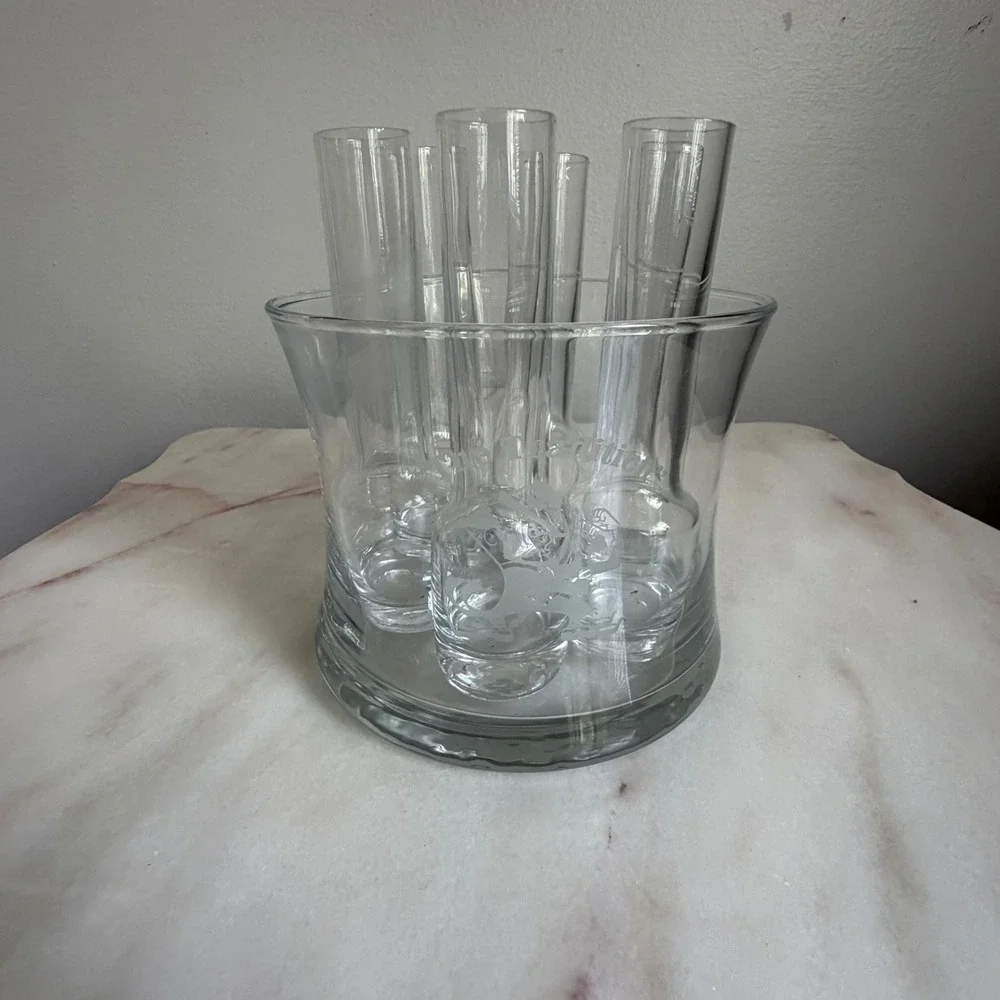 Notre Dame Fighting Irish Glass Ice Bucket Chiller & 6 Shooter Glasses Set
